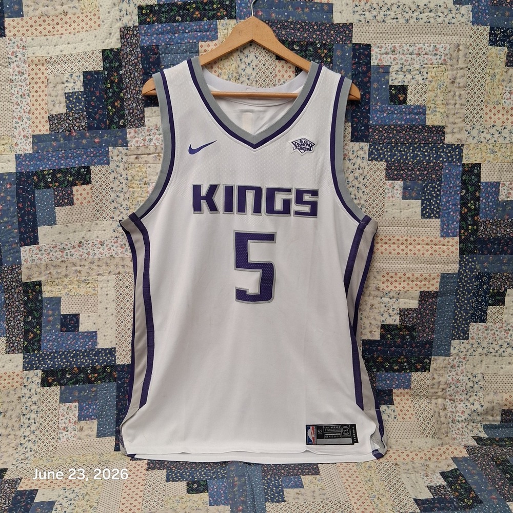 Nike Sacramento Kings DeAaron Fox #5 NBA Jersey Size 52 Length +4